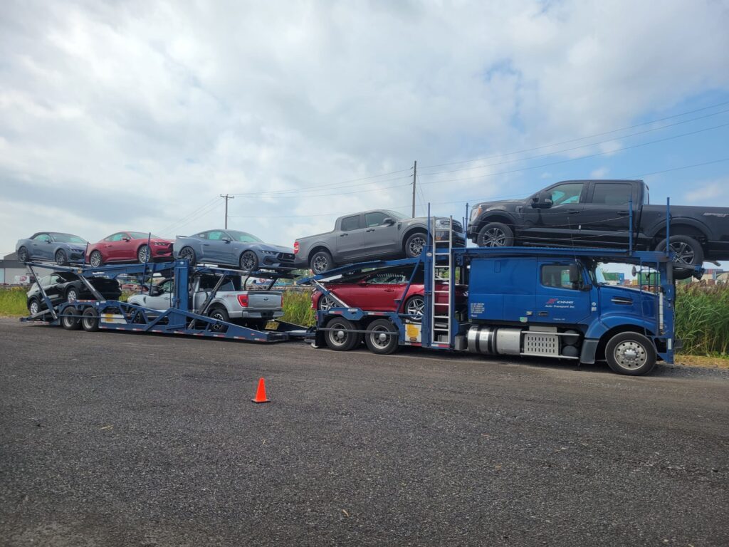 Autocarriercloudspickupscars